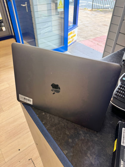 Apple MacBook Pro 13
