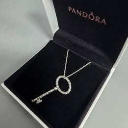 Pandora Necklace And Key Pendent (ALE) 925 9.4 36'' in Length