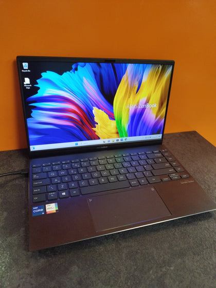 Asus ZenBook 14 OLED 14