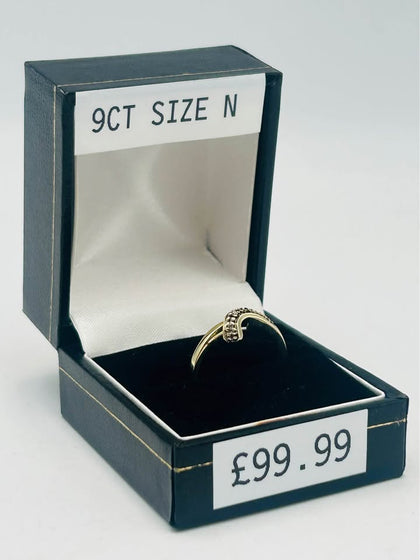 9CT YELLOW GOLD RING, 375 HALLMARKED RING, SIZE:N, 1.83G, BOXED
