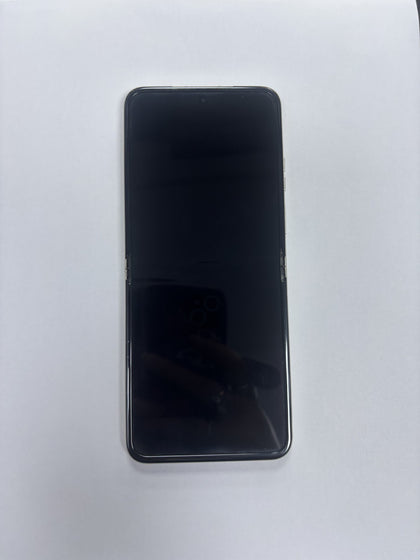 Motorola Razr 40 - 256 GB, Vanilla Cream