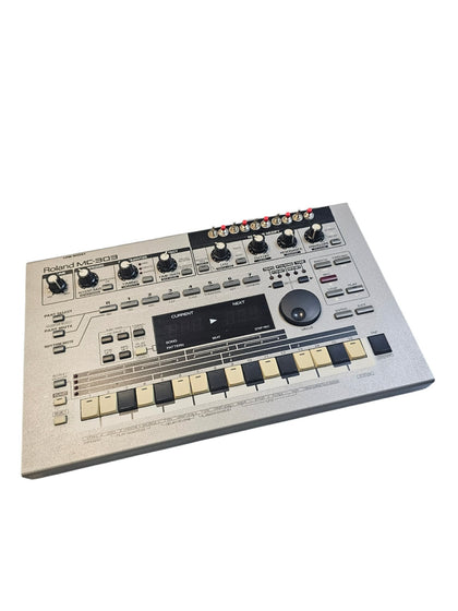 Roland MC-303 Groovebox