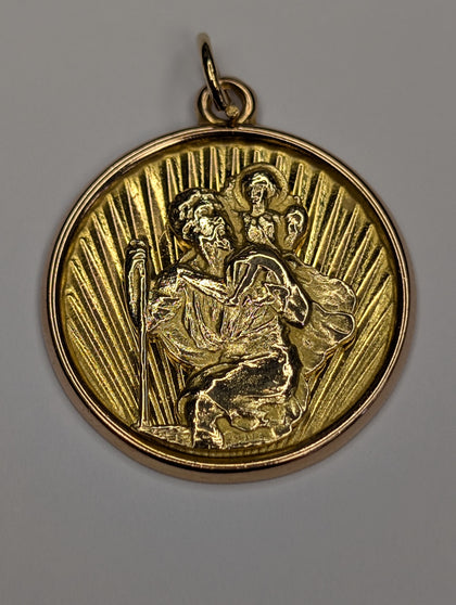9ct gold st Christopher pendant