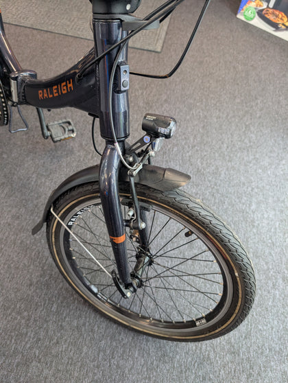 Raleigh stow e way fold up electric bike