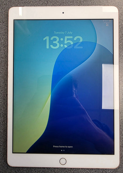Apple iPad (7th Generation) (A2198) (2019) (32GB)