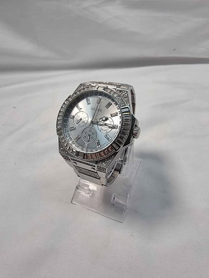 Guess Zeus Silver Mens Watch - Quartz Battery - W/ Day/Date - Silver Bracelet - Comes With Box