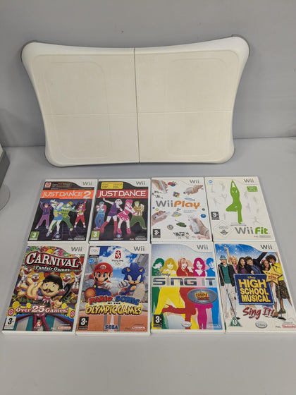 Nintendo Wii Console Bundle