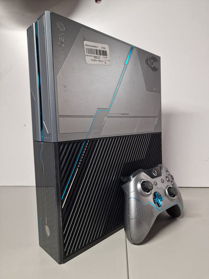 Xbox One Console, 1TB, Halo 5 Silver/Black Ltd. Ed..