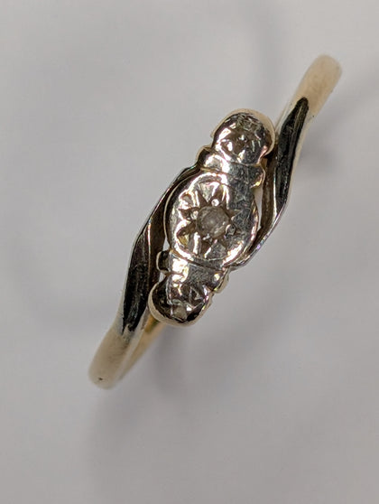 18ct gold diamond ring size p