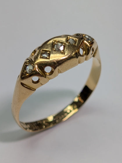 18ct Gold Diamond Ring