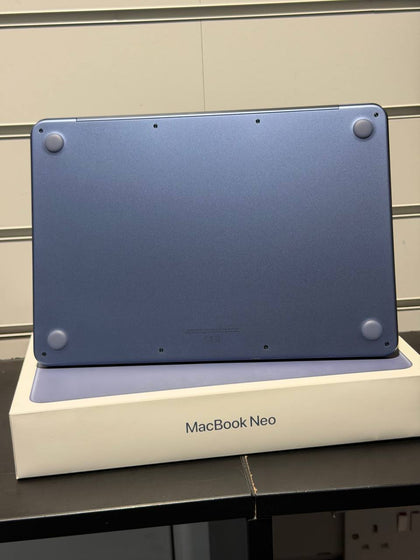 NEWLY USED MacBook Neo 13