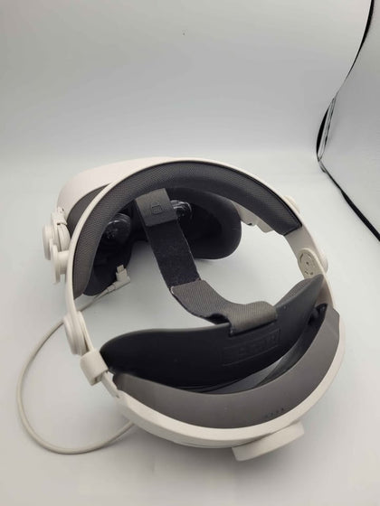 Meta Quest 3S All-In-One VR Virtual Reality Headset – 128GB – With Controllers