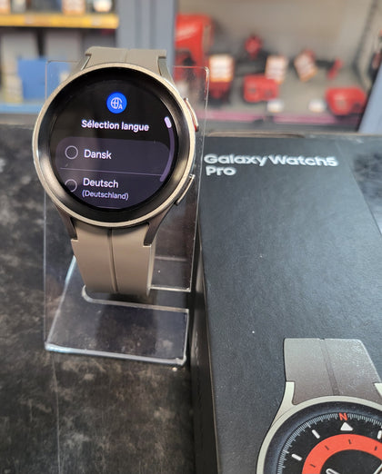 Samsung Galaxy Watch5 Pro 45mm 4G LTE Grey Titanium
