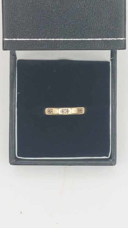 9ct Yellow Gold ring 2.2g size n
