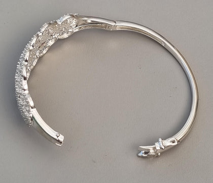 Silver Diamond Bracelet **STUNNING**