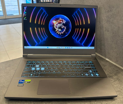 MSI Thin 15 B13VE 512GB SSD 16GB RAM Intel i7-13620H RTX 4050