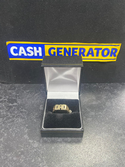 9ct Gold Dad Ring (Size R) 2.8g