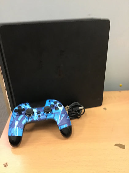 PlayStation 4 Slim