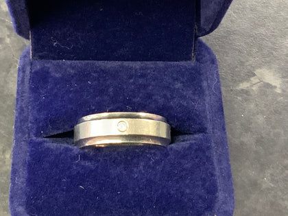 Titanium Diamond Ring Size Q