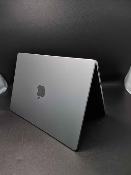 DX MacBook Pro 18,3 2021 - M1 Pro - 32GB RAM - 512GB SSD - 14