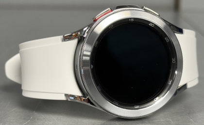 Samsung Galaxy Watch 4 Classic 42mm - Silver ** Unboxed **