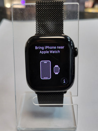 Apple Watch Series 10 (GPS), Jet Black Aluminium, 42mm with Mesh Strap. 100% Battery Health