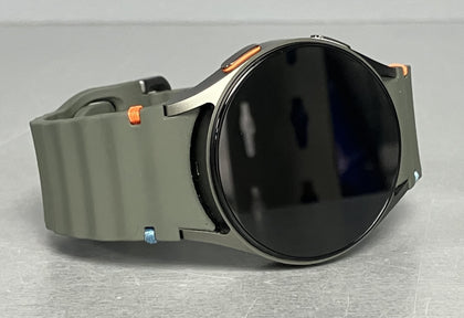 Samsung Galaxy Watch7 40mm BT (SM-L300) - Green ** Unboxed **