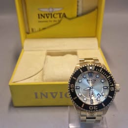 Invicta Pro Diver Automatic 8926OB Mens Watch on stainless steel bracelet
