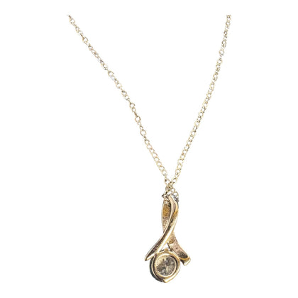 Silver chain with pendant Approx 58CM *Collection Only*
