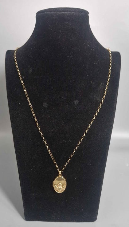 9CT Gold Necklace With Locket Pendent 4.3G 375 22
