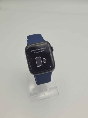 Apple Watch Series 7 Smartwatch - 45mm - GPS - Blue Strap - Unboxed (Scratches To Screen)