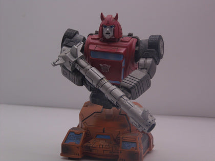 Diamond Select Toys Transformers Cliffjumper