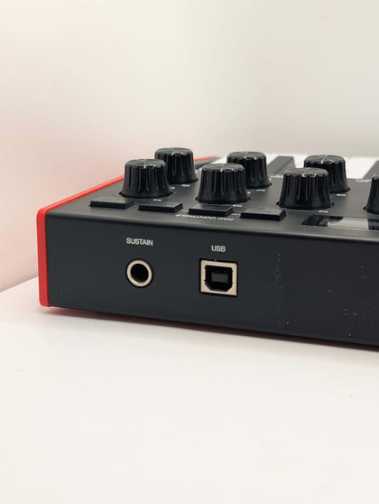 Akai MPK Mini MKI USB MIDI Controller/Keyboard