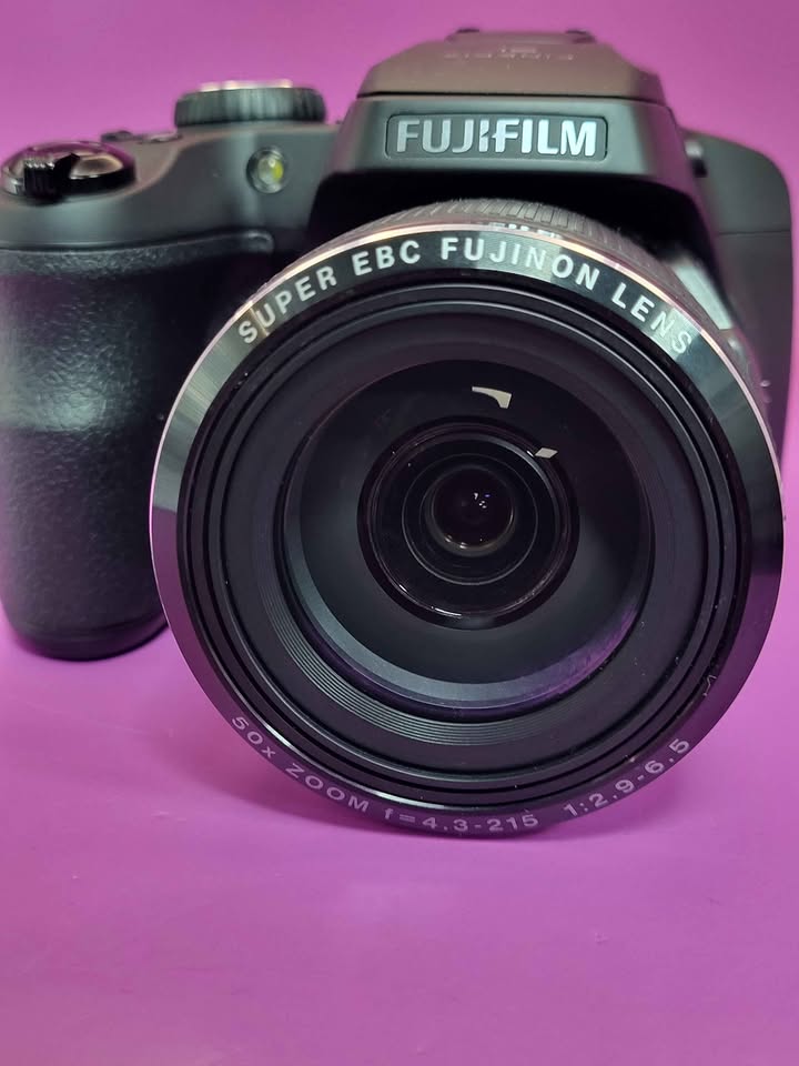 Fujifilm FinePix SL1000 Digital Camera | Cash Generator