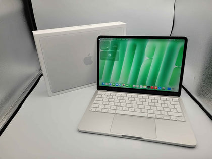 Apple MacBook Neo 13