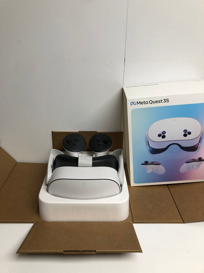 Meta Quest 3S 128GB All-in-One Mixed Reality Headset