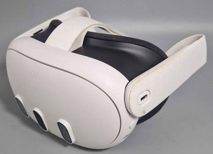 Meta Quest 3 VR Headset (With Controllers) - 128GB,