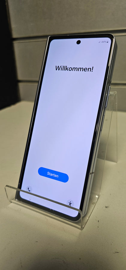 Samsung Galaxy Z Fold5 256GB Unlocked Blue Good Condition