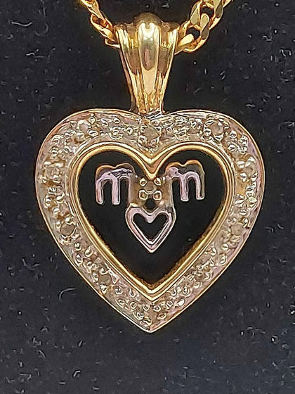 9ct 325 willow gold chain with mum hart pendant with white stones 7.0g Boxed 24