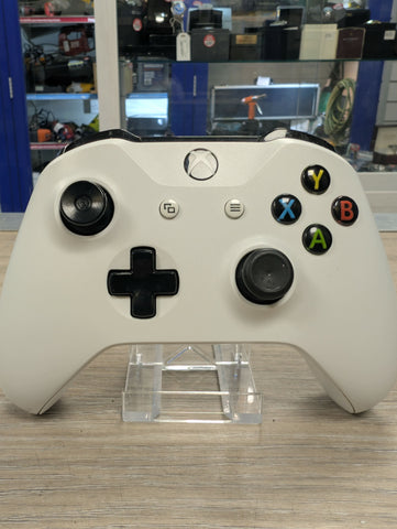 Official Xbox One 2016 White Wireless Controller