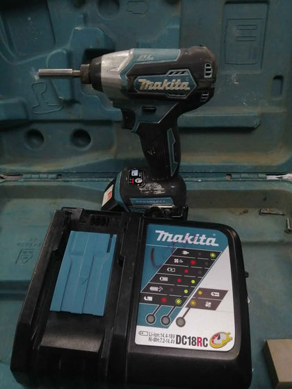 Makita 18v DTD155 Impact driver & makita 18v 5.0ah battery with charger