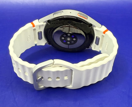 Samsung Galaxy Watch 7 (SM-L305) 40mm GPS / LTE Silver - Chesterfield