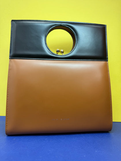 USISI SISTER HANDBAG BLACK/TAN