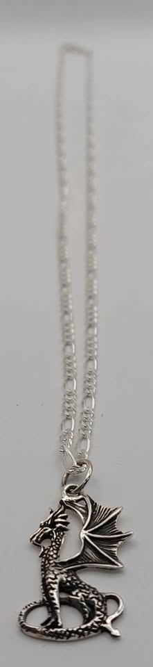 *BRAND NEW* 925 silver necklace with dragon pendant 11.8g 24