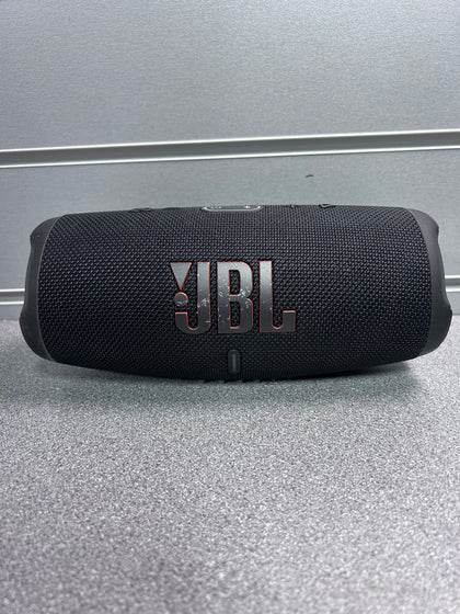 JBL Charge 5