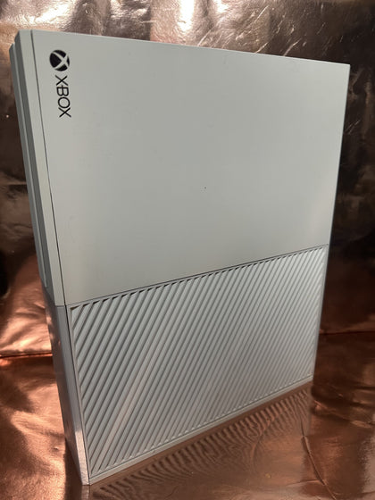 Xbox One Console - 500GB - White - Unboxed.