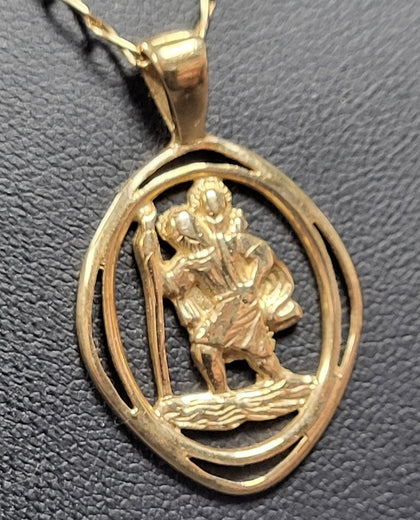 9CT - Yellow Gold St Christoper Pendant and necklace - 4.89g GROSS - 18