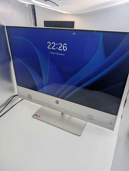 HP 24-XA1006 All-In-One - Ryzen 5 3550H - 8GB DDR4 - 1TB SSD - 24