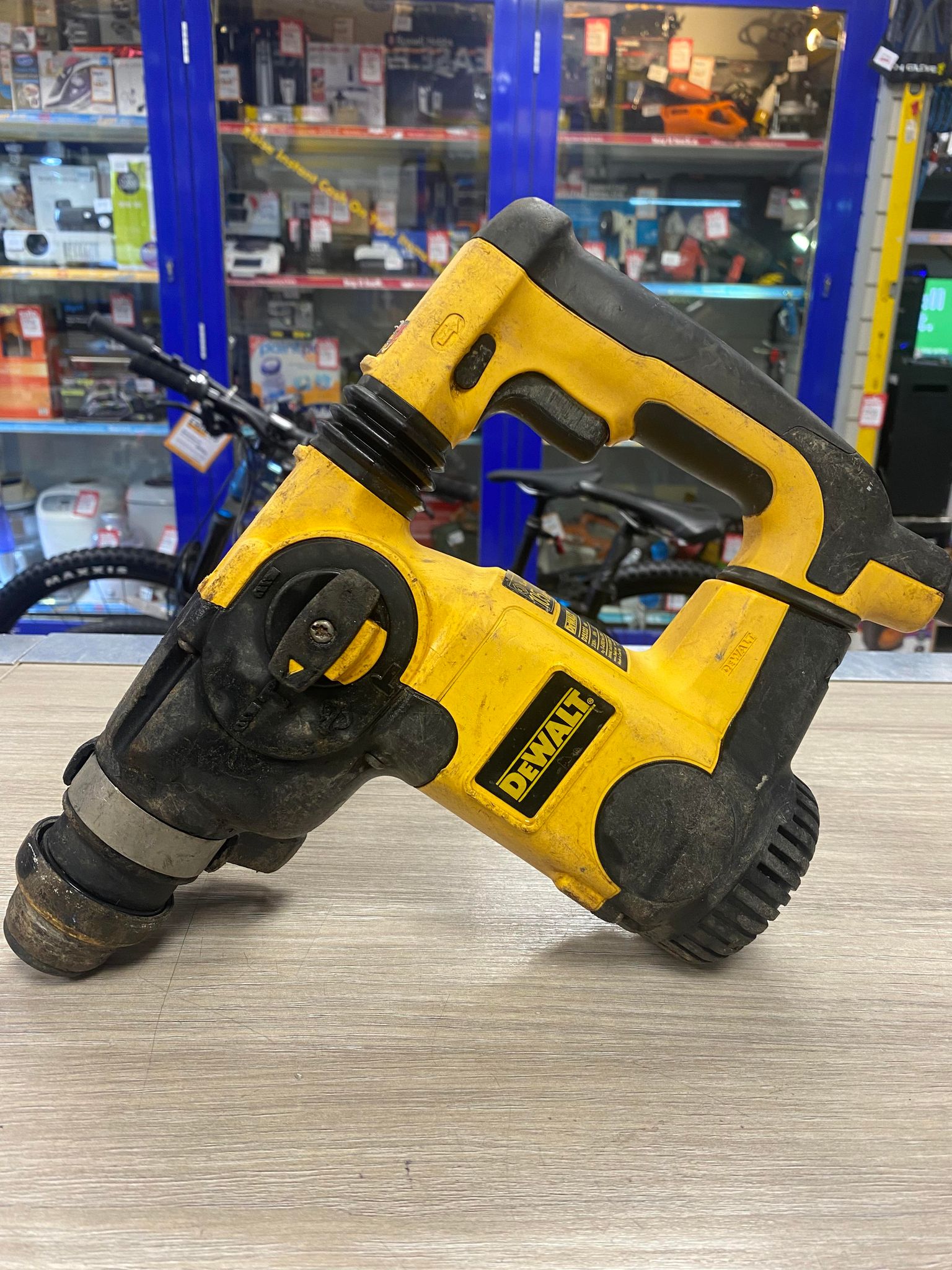 D25323 dewalt sale