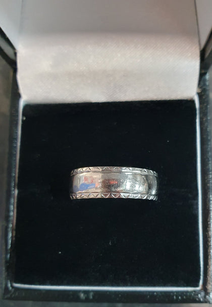 9ct White Gold Band - Size L - 3.42g